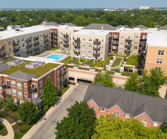 Elmhurst 255 Downtown Apartments